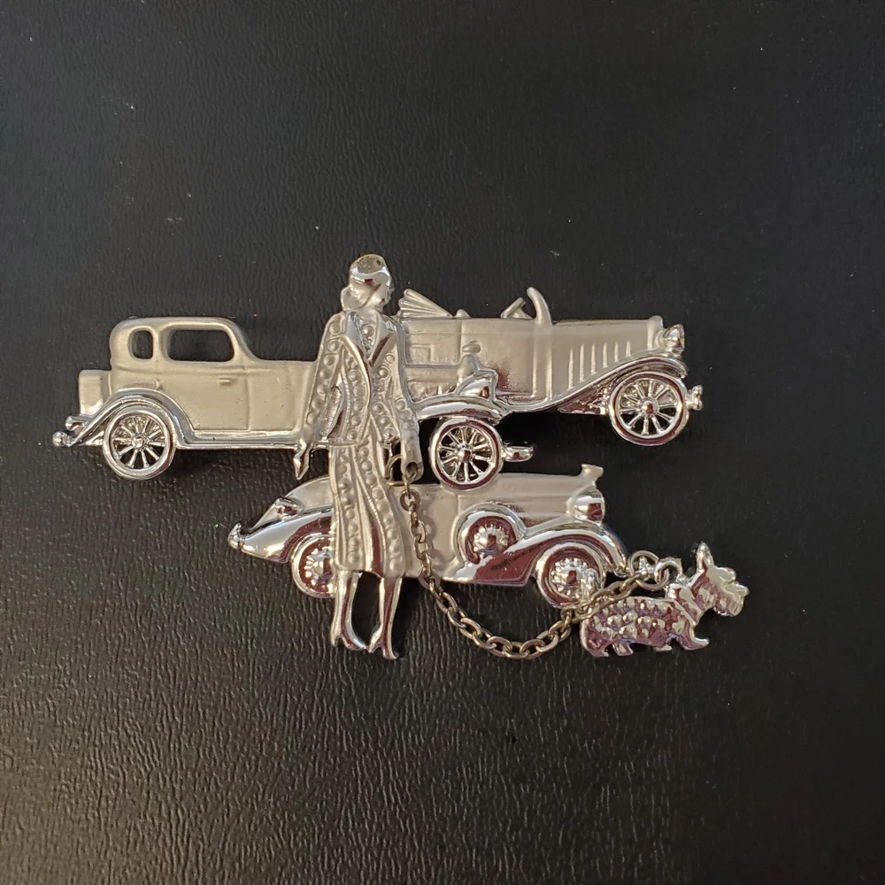 Vintage Style Silver-tone Brooch with Cars and Lady